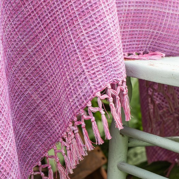 April Cornell Misty Island Tablecloth 60x90 NWT - Picture 3 of 4